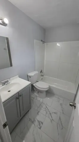 16951 NE 18th Avenue Miami FL 33162