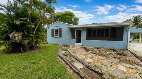 4894 Cyprus Lane Haverhill FL 33417