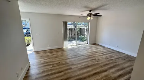 1631 E Cypress Way Way E Palm Springs FL 33406
