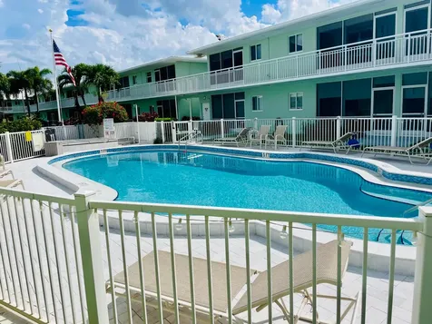 2100 NE 38th Street Lighthouse Point FL 33064