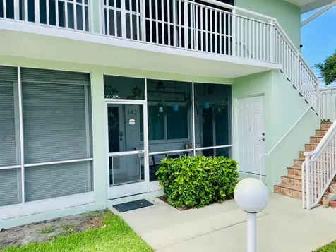 2100 NE 38th Street Lighthouse Point FL 33064