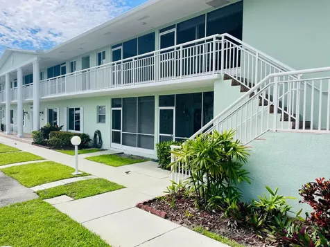 2100 NE 38th Street Lighthouse Point FL 33064