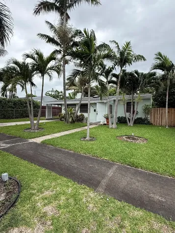 741 Roseland Drive West Palm Beach FL 33405