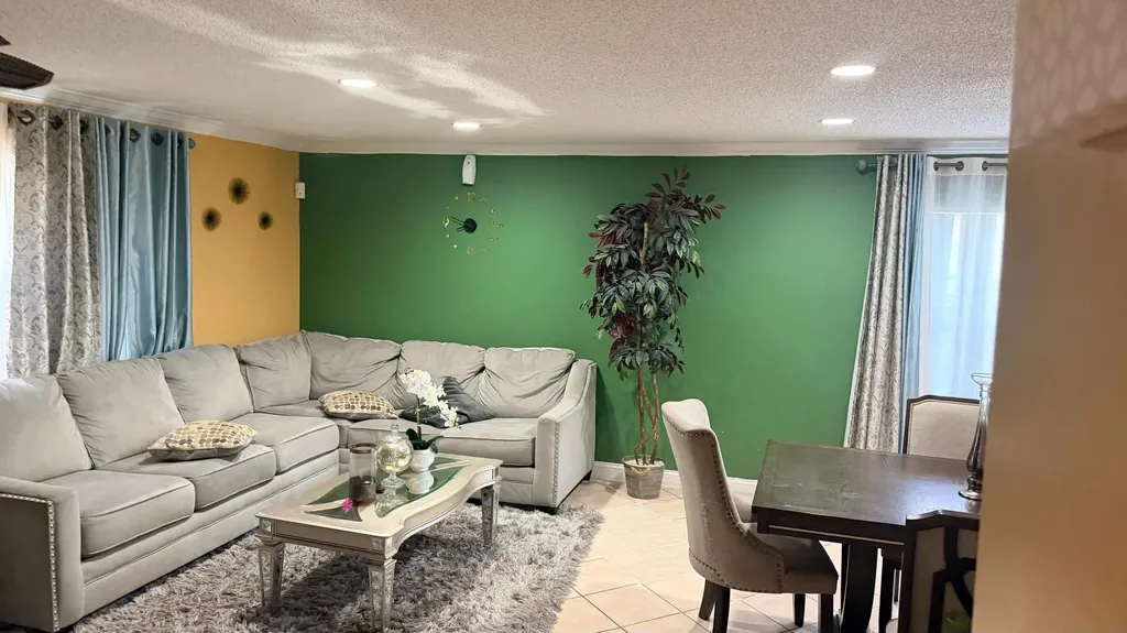 6724 Country Winds Cove Lake Worth FL 33463