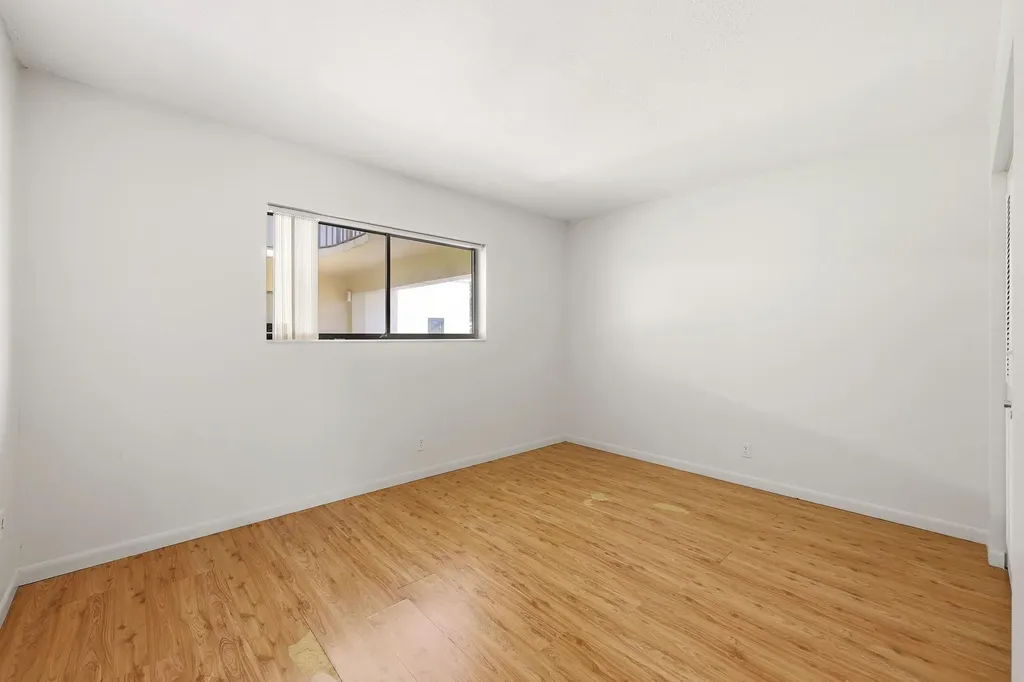 5160 Las Verdes Circle Delray Beach FL 33484