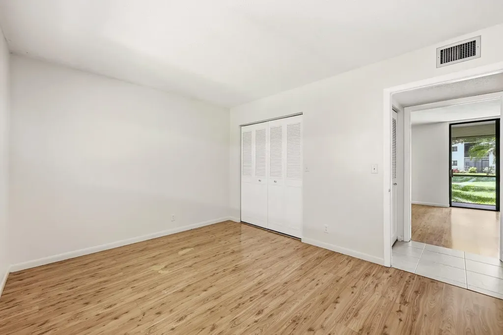 5160 Las Verdes Circle Delray Beach FL 33484