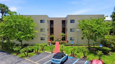 5160 Las Verdes Circle Delray Beach FL 33484