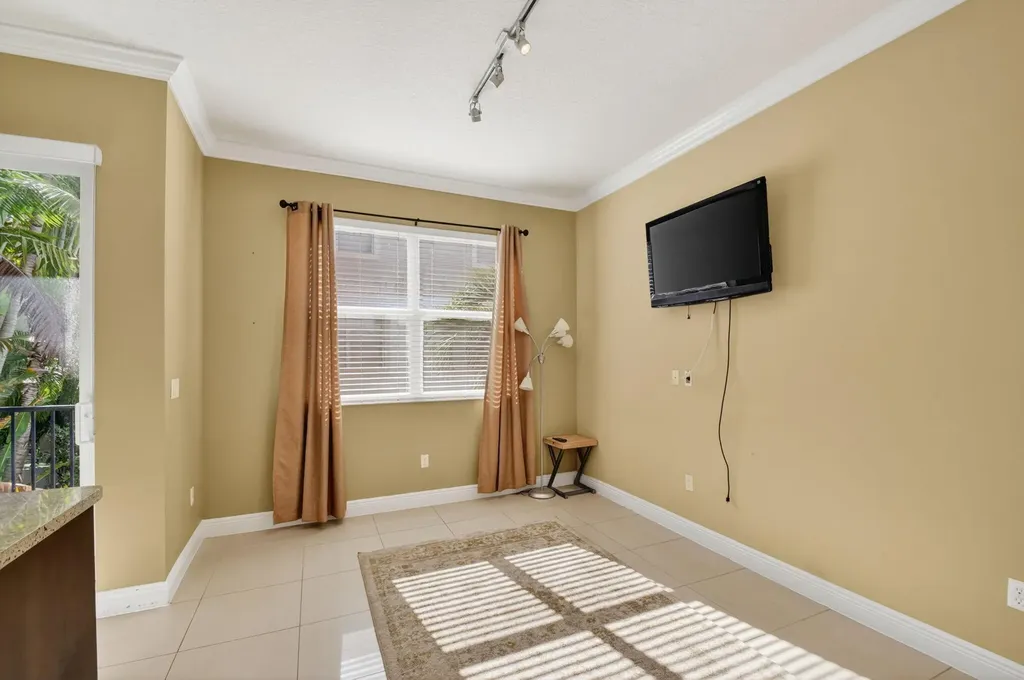2686 N Federal Highway Boynton Beach FL 33435