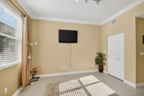 2686 N Federal Highway Boynton Beach FL 33435
