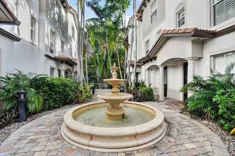 2686 N Federal Highway Boynton Beach FL 33435