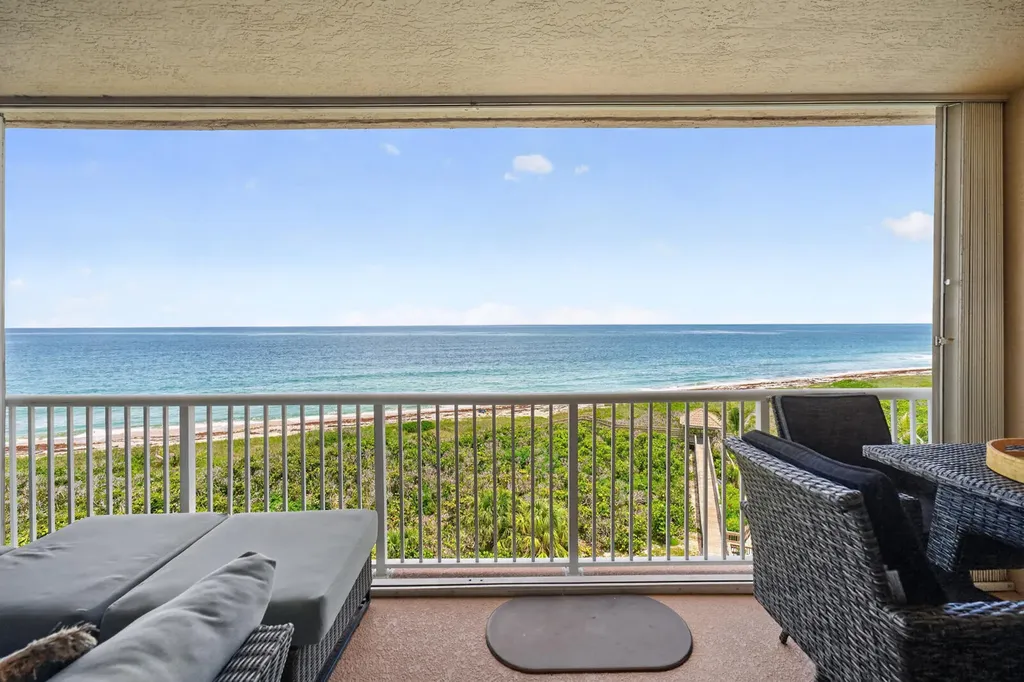 4180 N Hwy A1a Hutchinson Island FL 34949