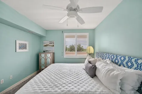 4180 N Hwy A1a Hutchinson Island FL 34949