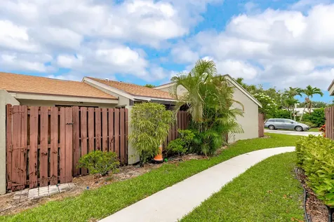 161 Meadows Drive Boynton Beach FL 33436