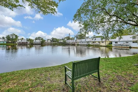 4051 NE 13th Avenue Oakland Park FL 33334