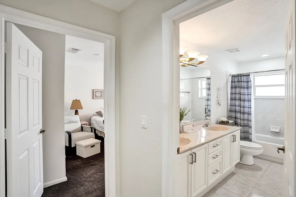 10970 NW 6th Court Plantation FL 33324