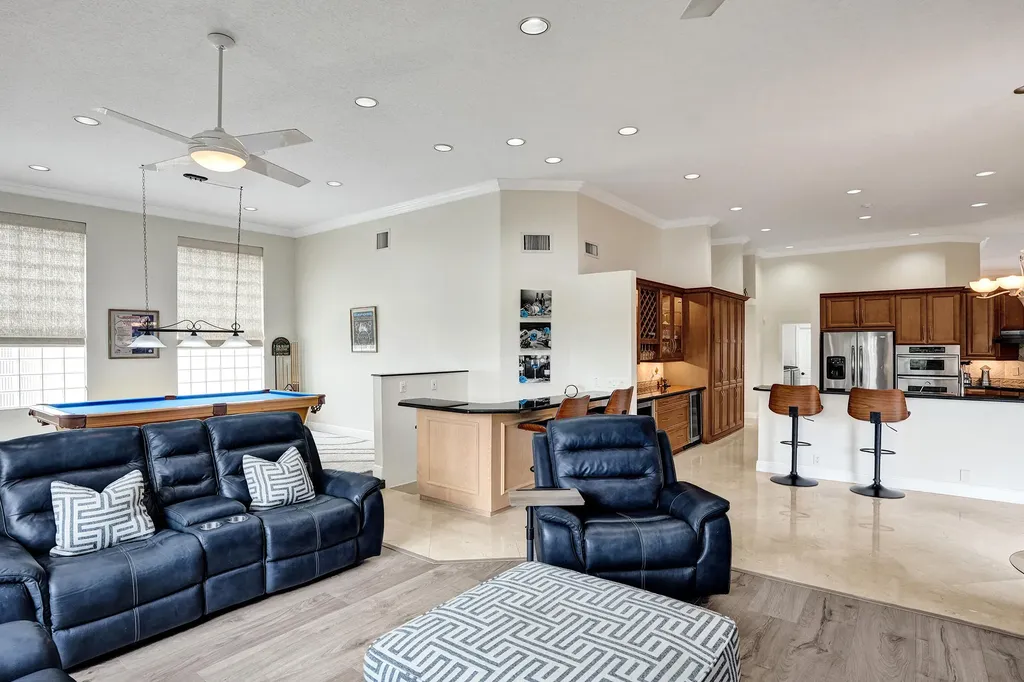 10970 NW 6th Court Plantation FL 33324