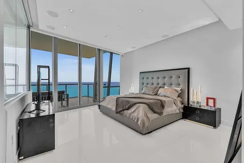 17121 Collins Avenue Sunny Isles Beach FL 33160