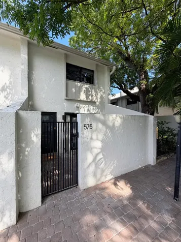 575 NE 7th Avenue Fort Lauderdale FL 33301