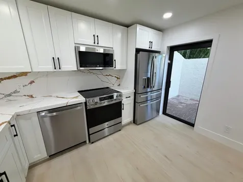 575 NE 7th Avenue Fort Lauderdale FL 33301