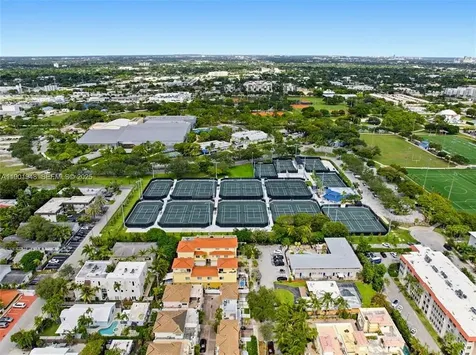 575 NE 7th Avenue Fort Lauderdale FL 33301