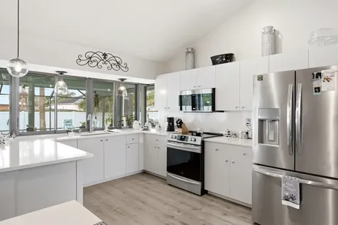 532 SE Majestic Terrace Port St Lucie FL 34983