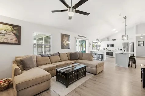 532 SE Majestic Terrace Port St Lucie FL 34983