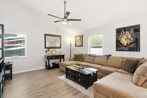 532 SE Majestic Terrace Port St Lucie FL 34983