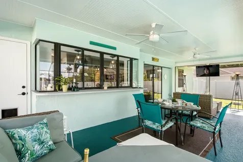 532 SE Majestic Terrace Port St Lucie FL 34983