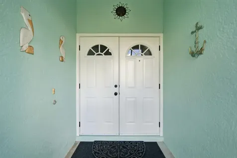 532 SE Majestic Terrace Port St Lucie FL 34983