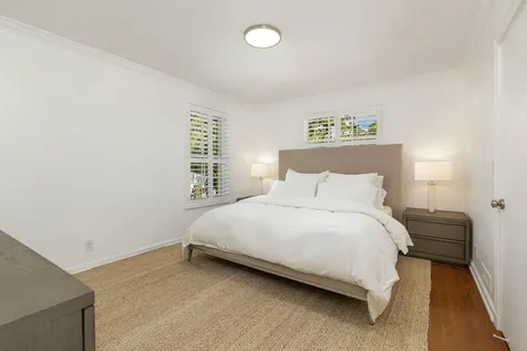 241 Via Linda Palm Beach FL 33480