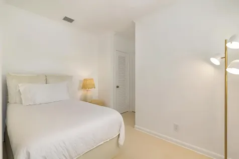 241 Via Linda Palm Beach FL 33480