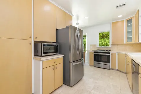 241 Via Linda Palm Beach FL 33480