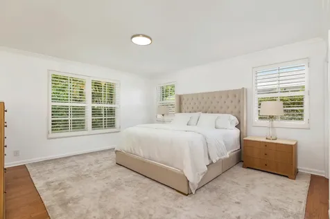 241 Via Linda Palm Beach FL 33480