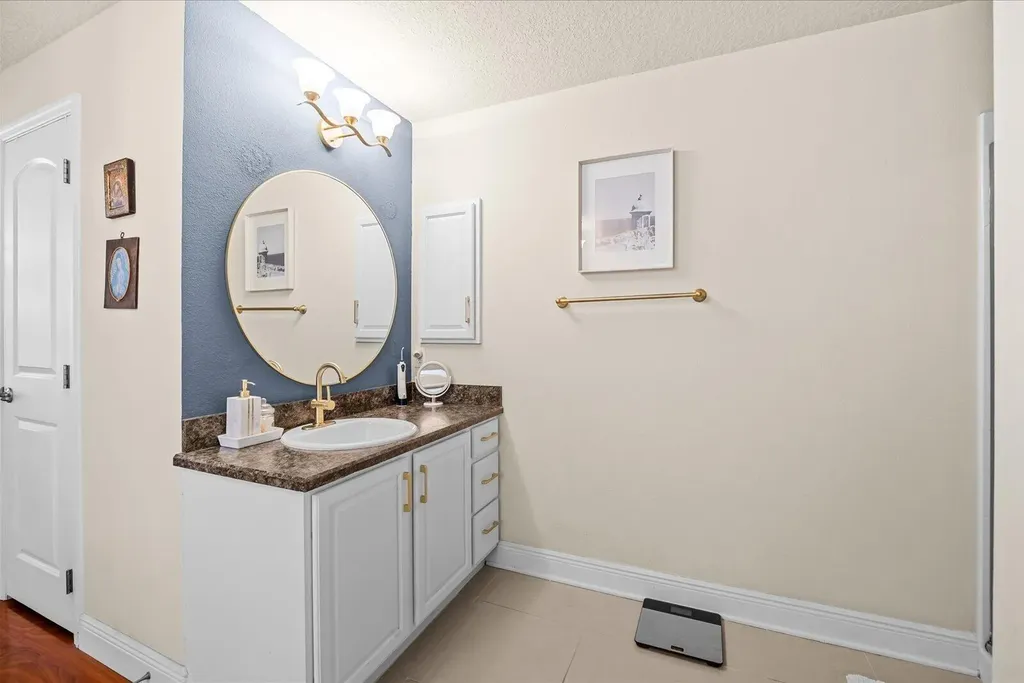 2585 SW National Circle Port St Lucie FL 34953