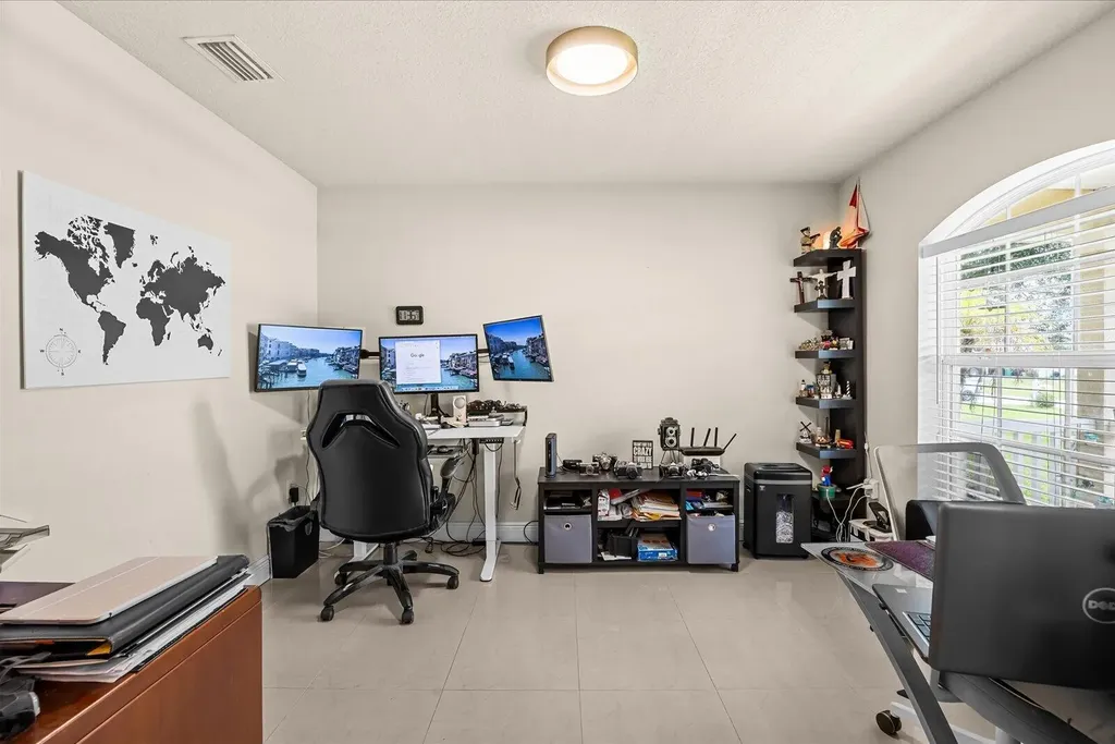 2585 SW National Circle Port St Lucie FL 34953