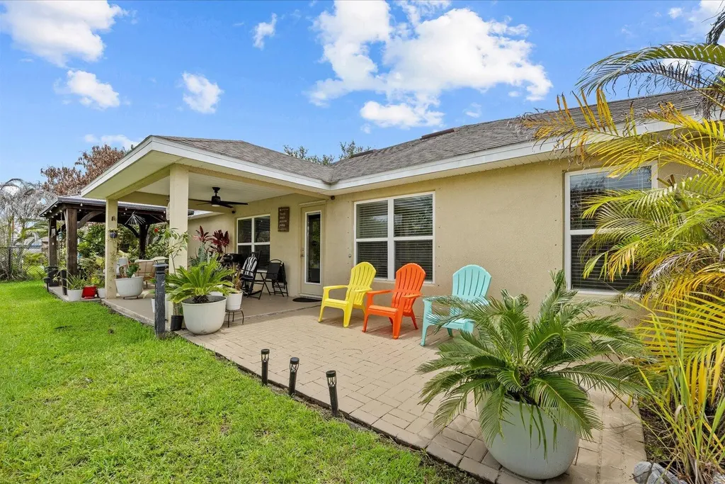 2585 SW National Circle Port St Lucie FL 34953