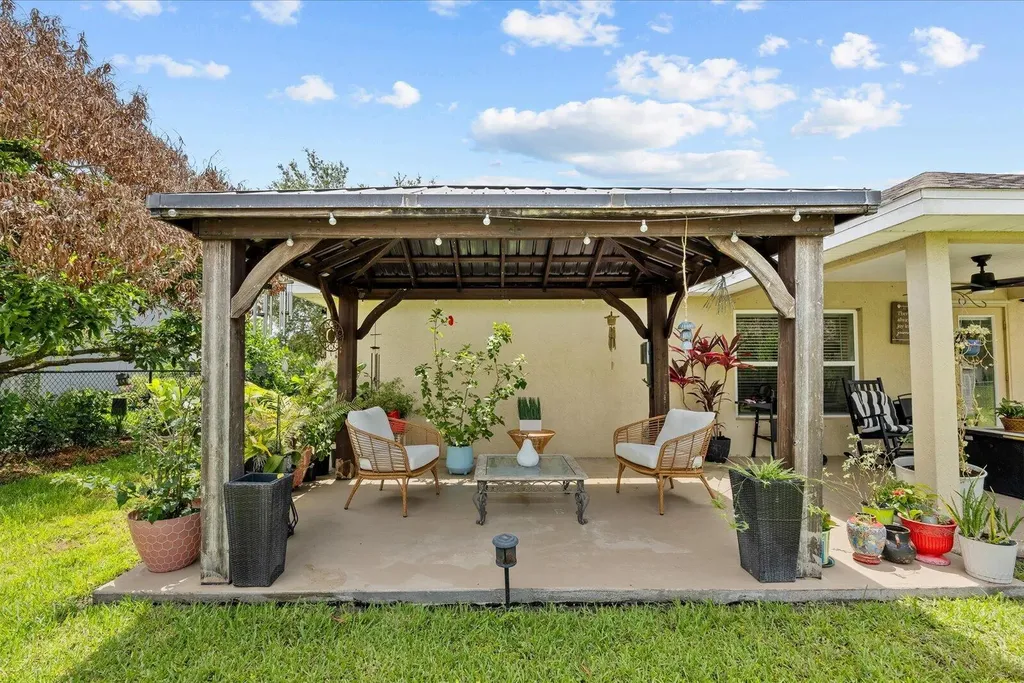 2585 SW National Circle Port St Lucie FL 34953