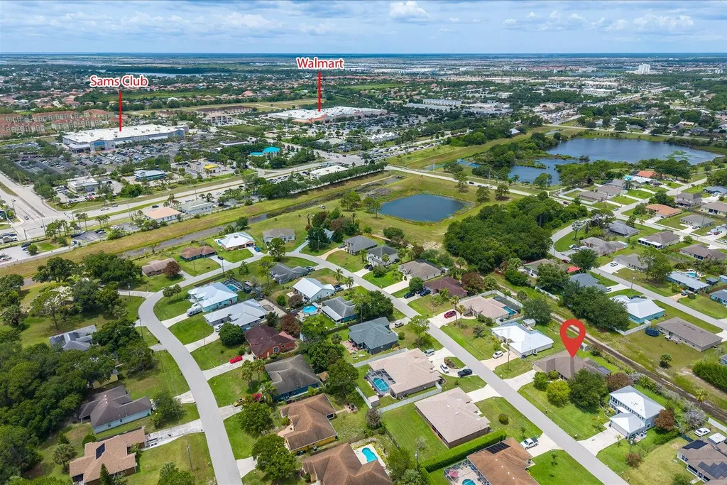 2585 SW National Circle Port St Lucie FL 34953