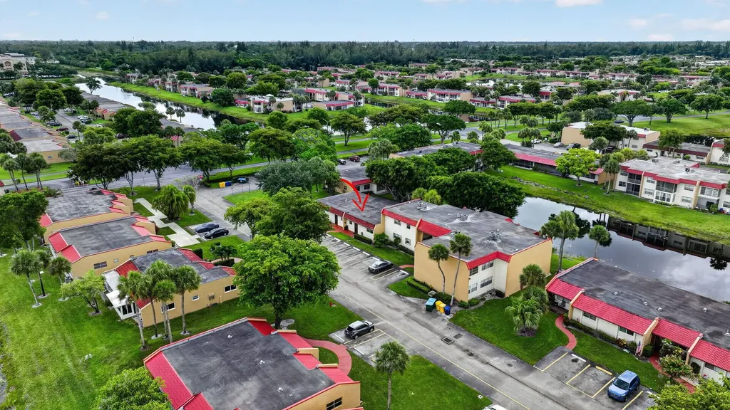 102 Lake Anne Drive West Palm Beach FL 33411