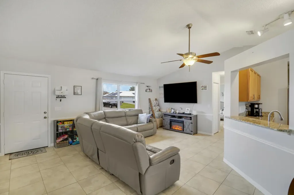 4453 SW Bradbury Street Port St Lucie FL 34953
