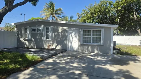 1933 NE 48th Street Pompano Beach FL 33064