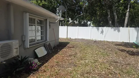 1933 NE 48th Street Pompano Beach FL 33064