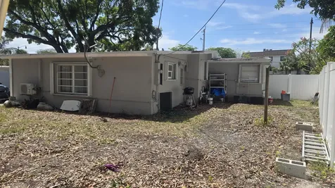 1933 NE 48th Street Pompano Beach FL 33064