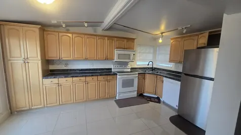 1933 NE 48th Street Pompano Beach FL 33064