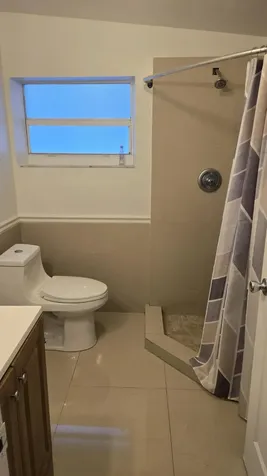 1933 NE 48th Street Pompano Beach FL 33064