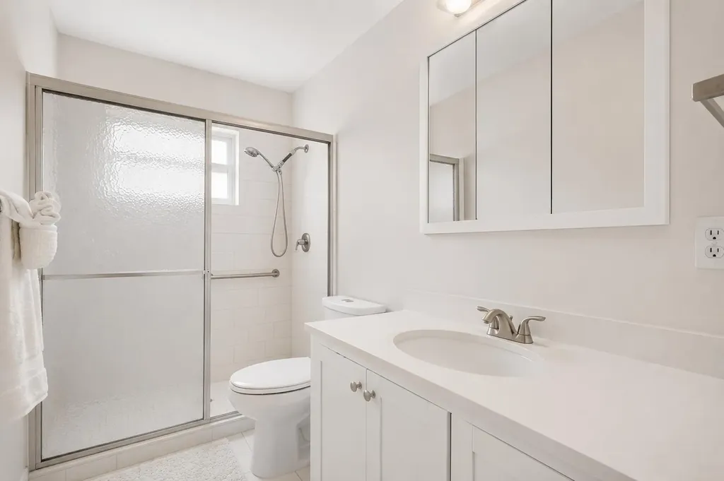 5800 W Fernley Drive Drive W Greenacres FL 33415