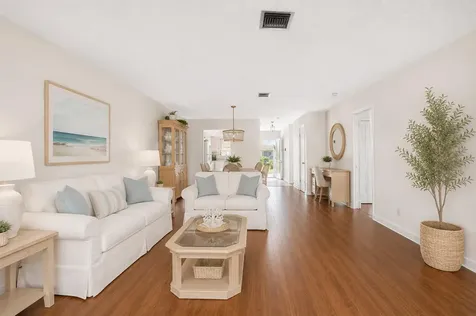 5800 W Fernley Drive Drive W Greenacres FL 33415