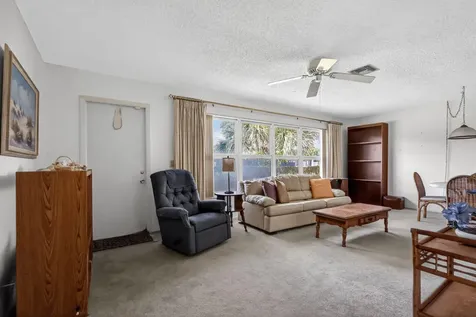 5800 W Fernley Drive Drive W Greenacres FL 33415
