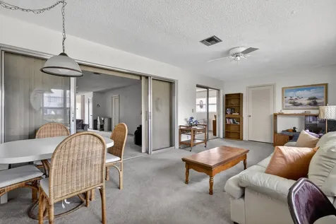 5800 W Fernley Drive Drive W Greenacres FL 33415