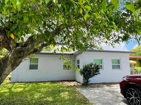 525 NW 22nd Avenue Fort Lauderdale FL 33311